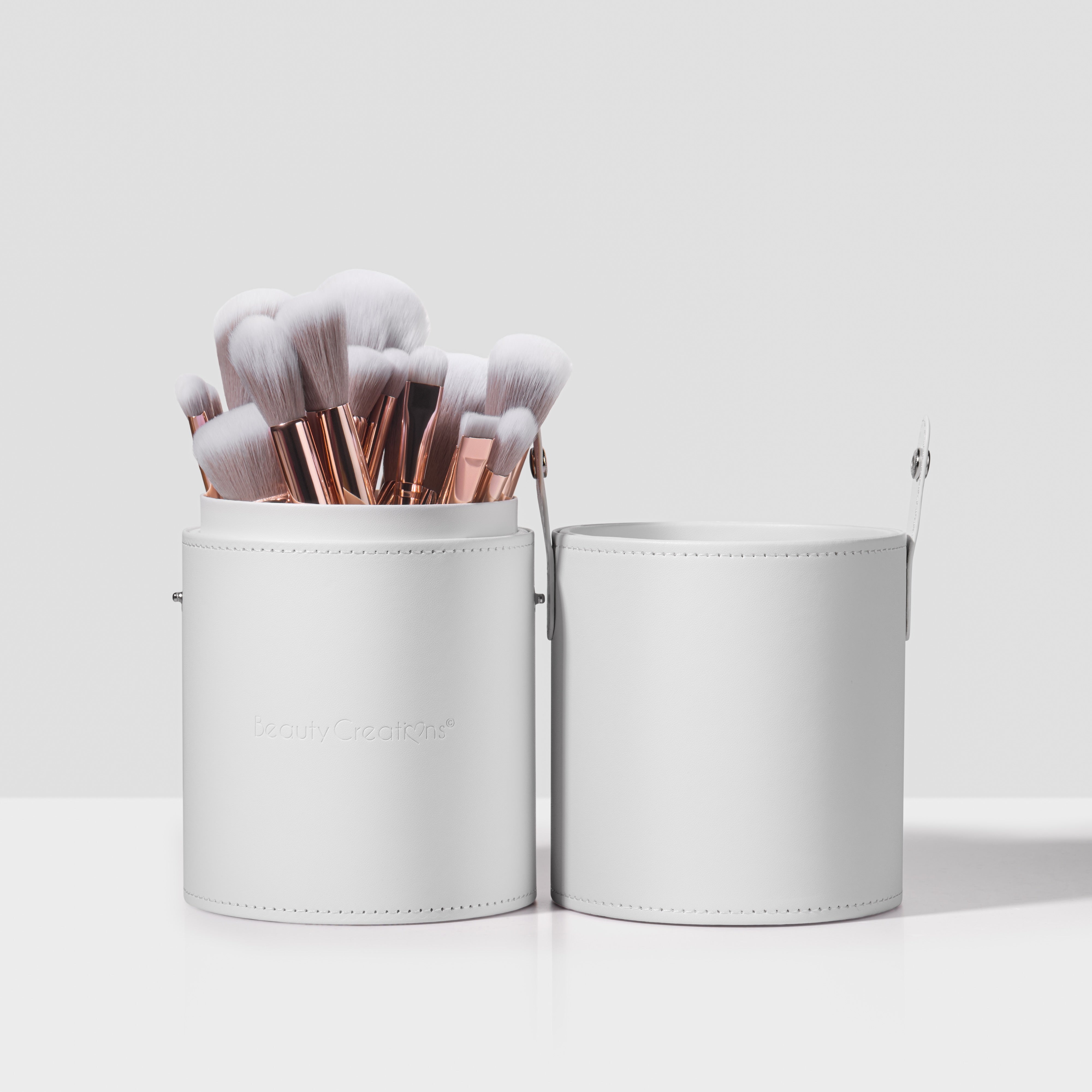 Dream Girl 24 PC Brush Set
