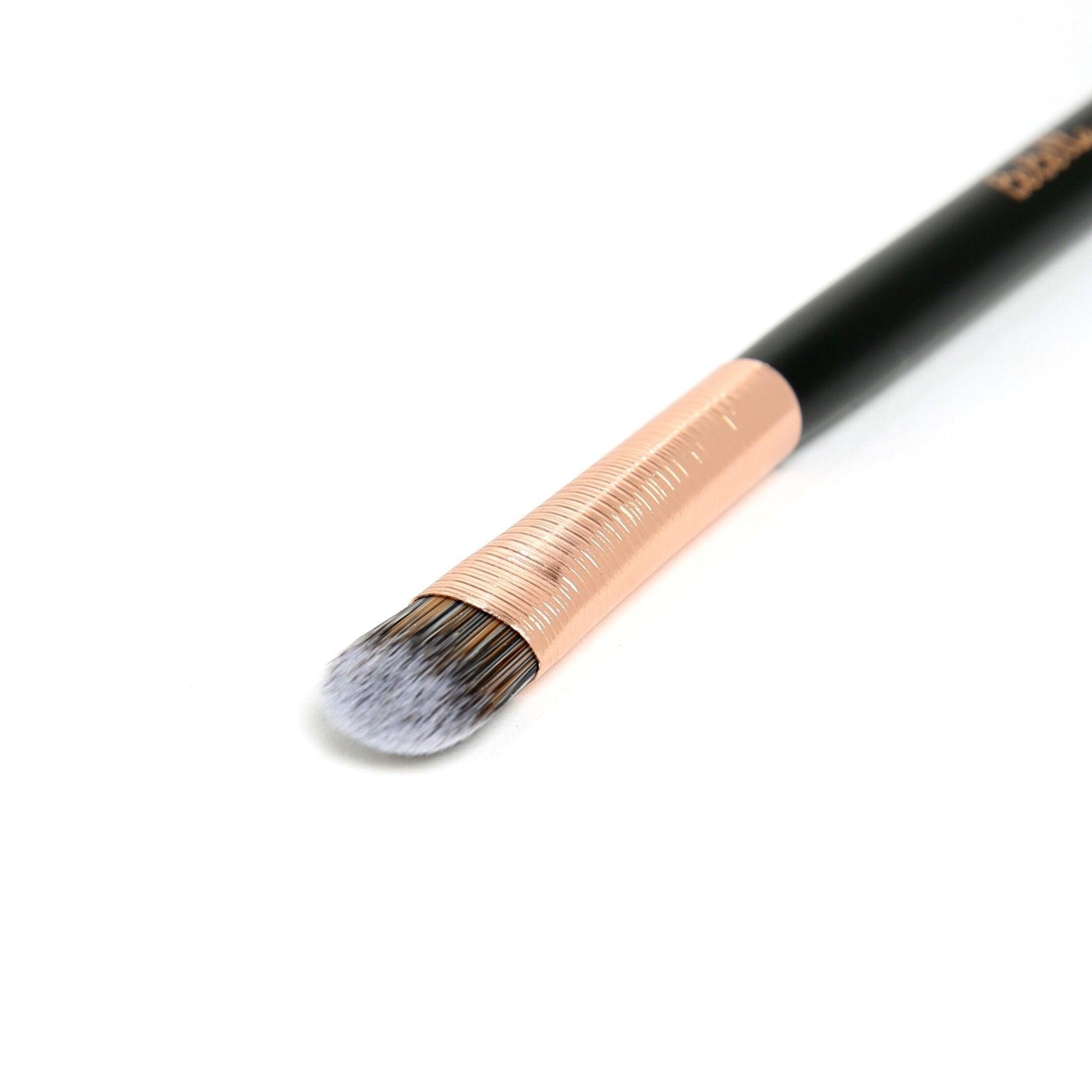 Flat Concealer Brush